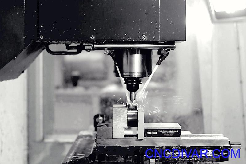 انواع دستگاه های فرز cnc با توجه به محور و اسپیندل